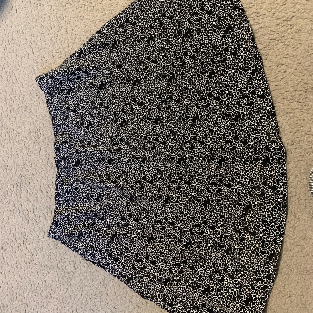 floral black and white A line skirt